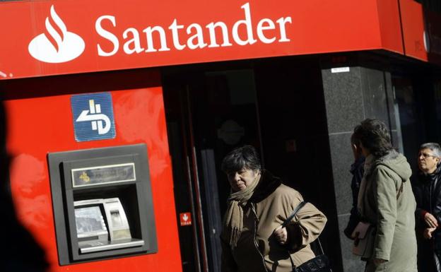 La banca recurre a sus clientes más estables para impulsar los préstamos al consumo