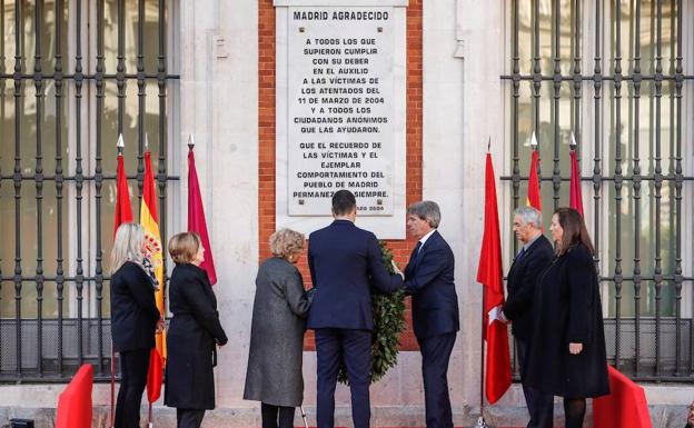 Madrid recuerda a las víctimas del 11-M para que «las nuevas generaciones no lo olviden»