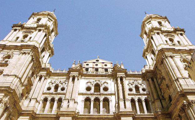 Un juzgado rechaza un recurso para forzar la culminación de la Catedral de Málaga