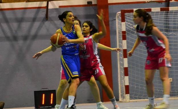 El Asisa roza la remontada en casa, pero cae ante el Raca Granada