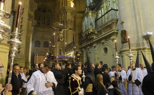 La Catedral reducirá la entrada de público para las estaciones de penitencia de las cofradías