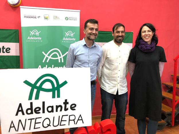 Adelante Antequera presenta su programa con el apoyo de Maíllo