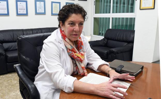 Luisa Lorenzo: «El hospital está al límite de su capacidad física y es prioritario desbloquear su ampliación»