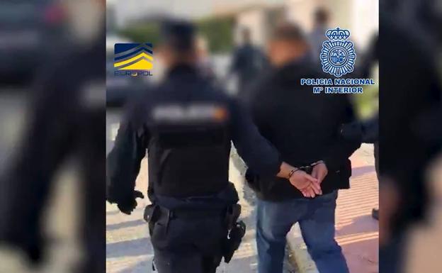 Detenidos en Málaga un grupo violento que tatuaba a mujeres para indicar que eran de su propiedad