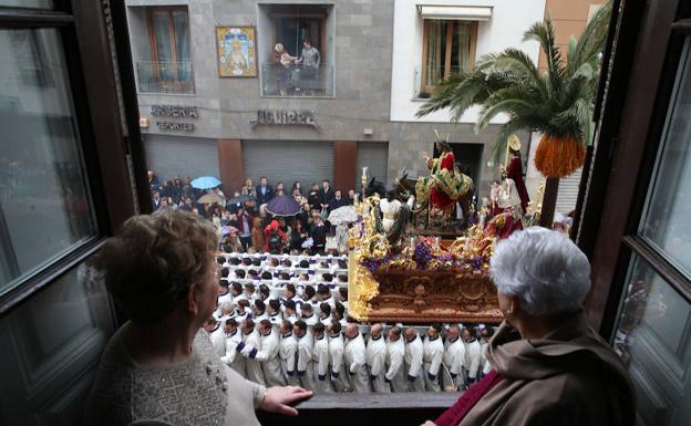 Animales terrestres en el patrimonio de la Semana Santa de Málaga