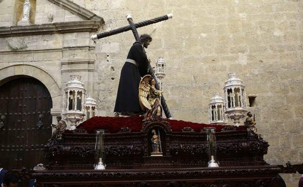 El Huerto completará la candelería de su Virgen esta Semana Santa y la Vera+Cruz y los Gitanos estrenarán túnicas para sus cristos