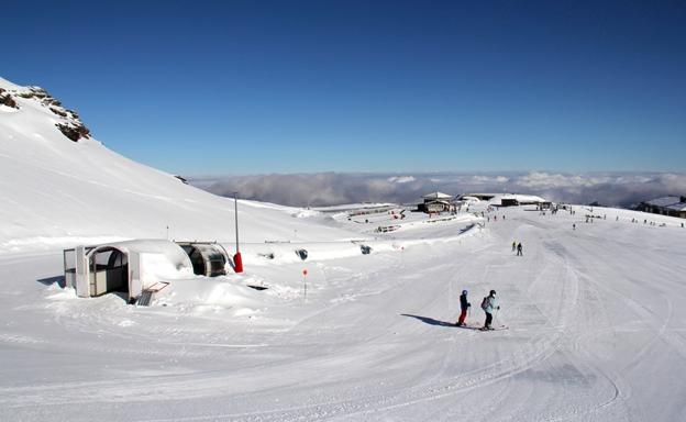 Las nevadas permiten seguir disfrutando de Sierra Nevada