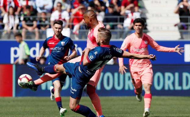 Sin alma y sin goles en el empate en Huesca