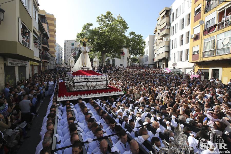 Las mejores imágenes del recorrido procesional del Cautivo el Lunes Santo de 2019