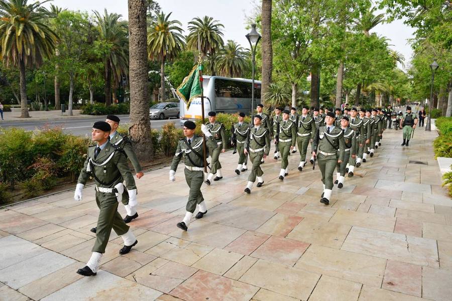 La Brigada Paracaidista en Málaga para acompañar al Cristo de Ánimas de Ciegos