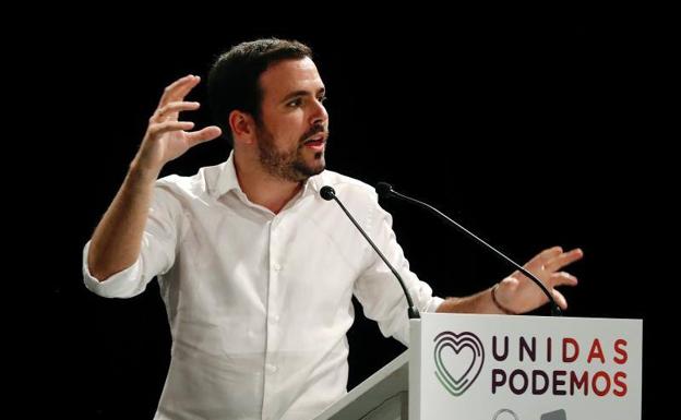 Garzón confía en que campaña sirva para «reconectar» con sus votantes y mantener los dos escaños en Málaga