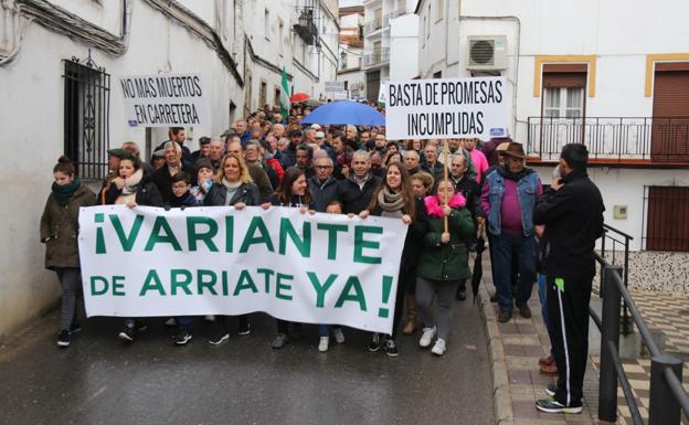 Arriate prevé ensanchar su travesía para evitar los problemas de tráfico