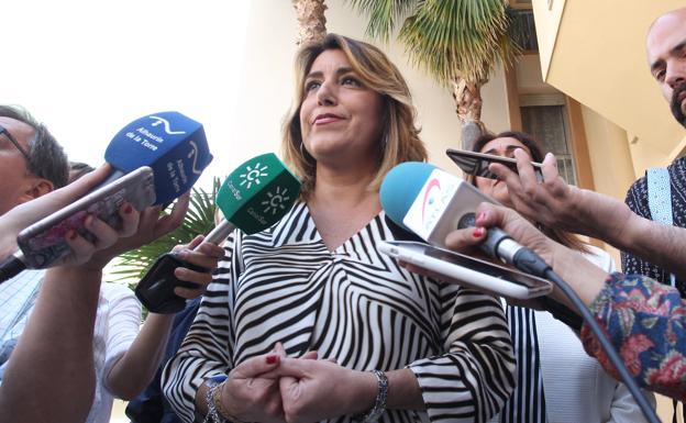 Susana Díaz: «Si Casado cree que Vox es la extrema derecha debería romper con ellos en Andalucía»