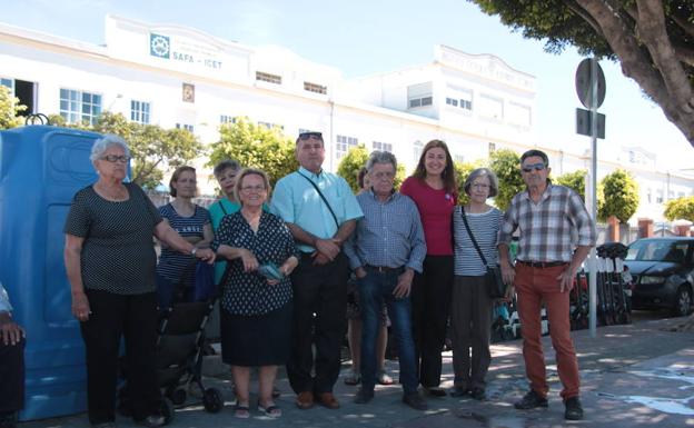 Vecinos de El Palo piden la legalización de sus casas