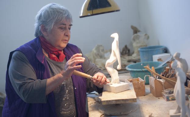 Elena Laveron: Una grande sin pedestal