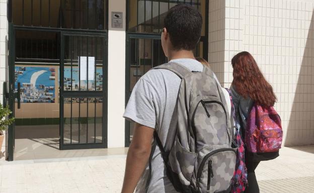 El plan de refuerzo escolar en verano solo interesa a 3.657 alumnos y 1.674 docentes