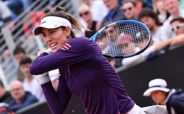 Muguruza se retira por lesión en octavos