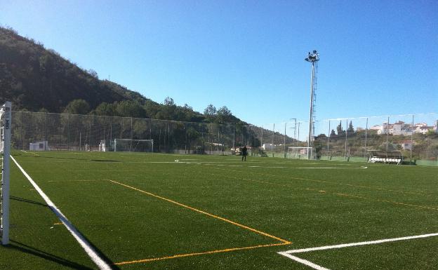 Rincón de la Victoria reúne a los clubes de fútbol del municipio para poner en valor 'El juego Limpio'