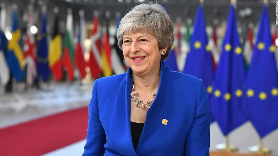 Reino Unido avanza hacia revocar el 'brexit' o marcharse sin acuerdo