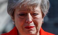 Theresa May dimite sin lograr el 'brexit'