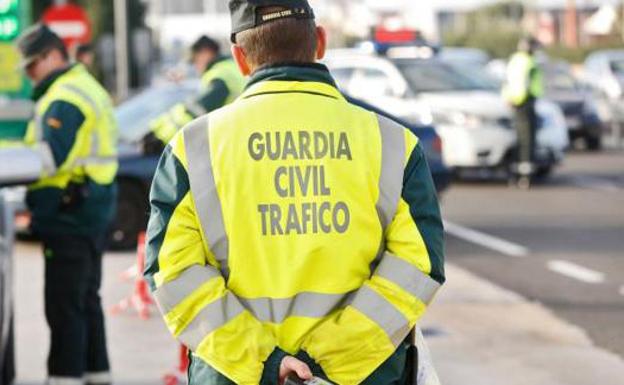 Investigan a un camionero de Campillos que conducía una cabeza tractora por septuplicar la tasa de alcohol