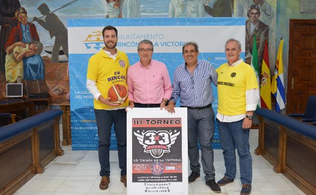 Rincón de la Victoria celebra el III Torneo 3x3 Escolar de Baloncesto