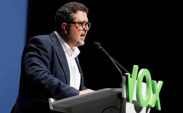 El acuerdo de Vox a las cuentas se traduce en 2,1 millones y gran carga ideológica