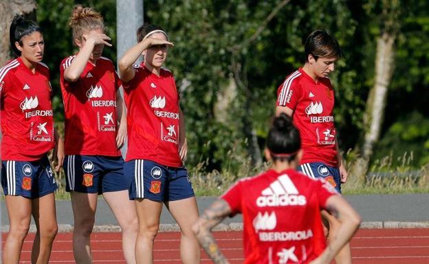 Lola Gallardo: «España está trabajando para ganar a China»