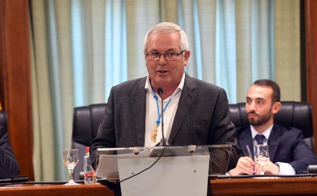 Piña pregunta por el grado de autonomía para San Pedro