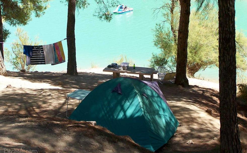 Campings y bungalós en Málaga idóneos para este verano