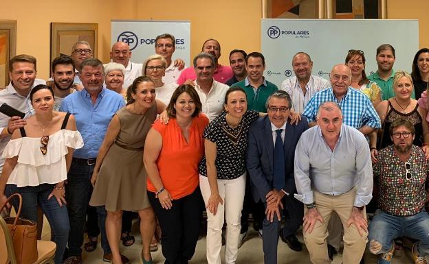 Natacha Rivas y Lourdes Piña, diputadas provinciales del PP por la comarca de la Axarquía