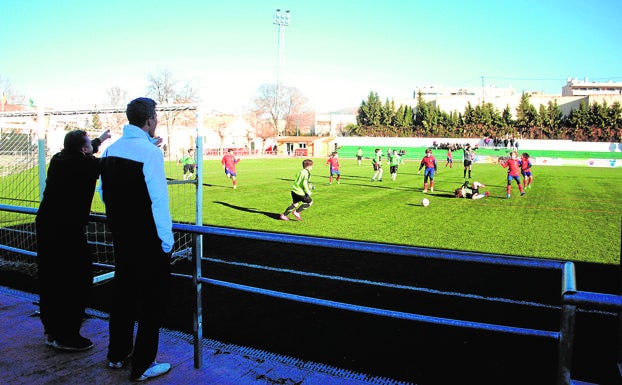 El fútbol base da la espalda a los padres conflictivos