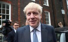 Los británicos, perplejos ante los 'autobuses' de Boris Johnson