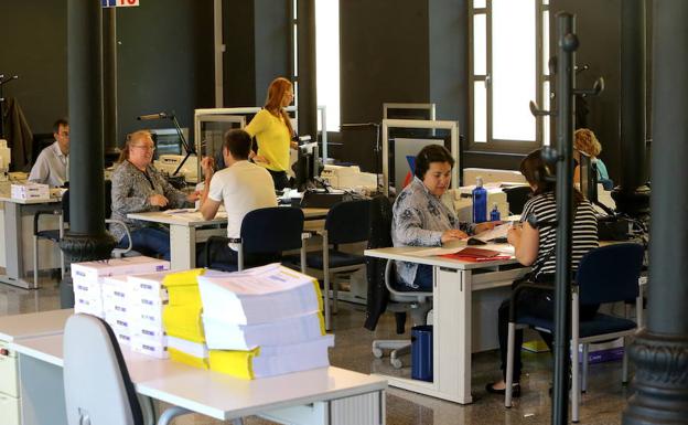 El contribuyente andaluz trabaja una media de 180 días para pagar impuestos