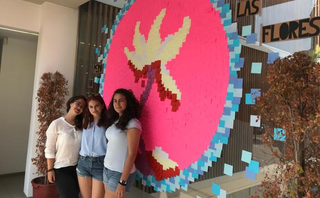 Más de 1000 'Post-it' para recordar a las víctimas de violencia machista