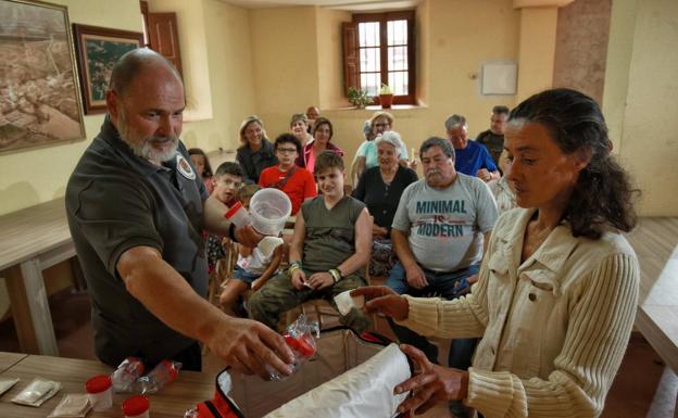 Un banco de olor corporal para todos los vecinos del pueblo