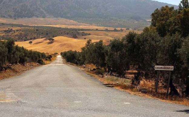 Diputación invierte 215.000 euros en mejorar la carretera entre El Burgo y Casarabonela