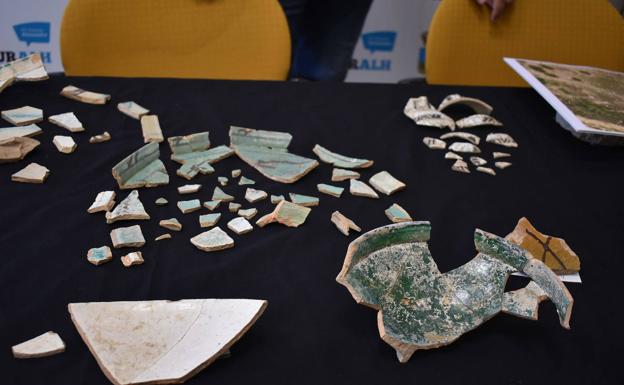 Alhaurín de la Torre y Las Canteras firman un convenio para restaurar 25 piezas arqueológicas