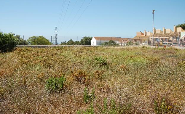 Educación pide la licencia para la instalación de tres aulas fabricadas en Marbella