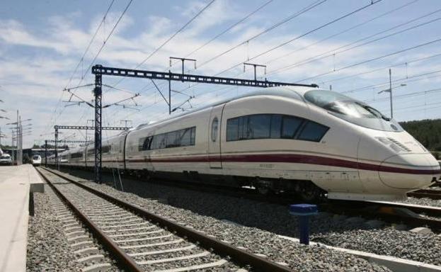 El AVE de Madrid a Málaga elevará un 75% su oferta con la entrada de competidores