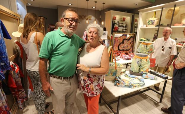 Manolo Rincón empatiza con la moda en un homenaje a Manuel Alcántara