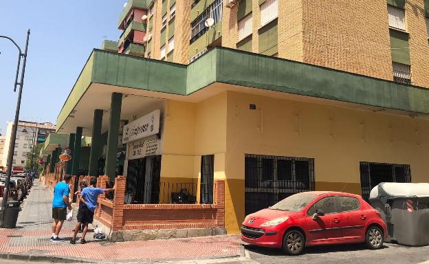 El presunto agresor 'mochilero' se alojaba en un comedor social de El Palo: «Aquí se portaba de maravilla»