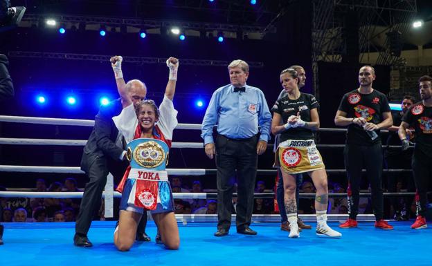 Yokasta Valle le arrebata a Joana Pastrana la corona mundial de peso mínimo en Marbella