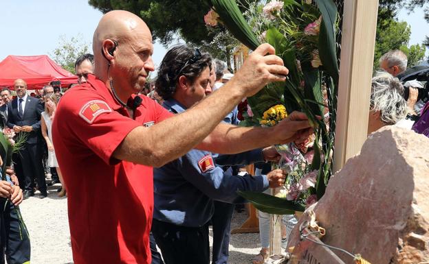 El bombero superviviente en el incendio de Horta de Sant Joan: «Me salvé por suerte»