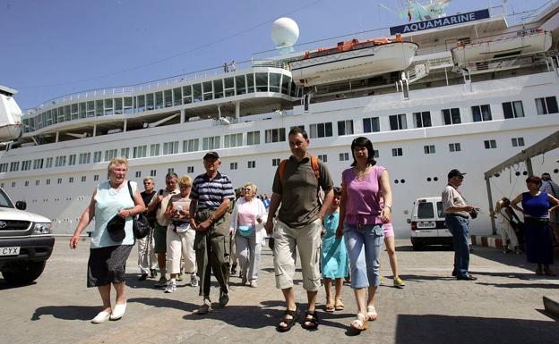 El Puerto prevé recibir 15.000 cruceristas durante la Feria de Málaga