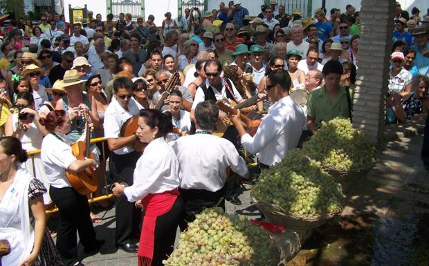 Cómpeta celebra celebra este jueves su Noche del Vino con la vendimia, la gastronomía y el flamenco como protagonistas