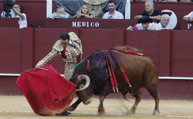 La casta, la gran ausente en la reinauguración de La Malagueta