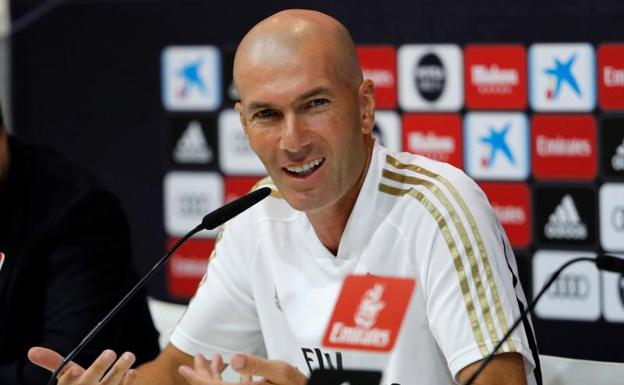 Zidane: «Voy a contar con todos los que están aquí»