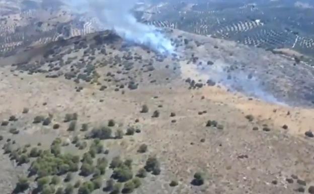 Controlado un incendio forestal en un paraje de Cuevas de San Marcos