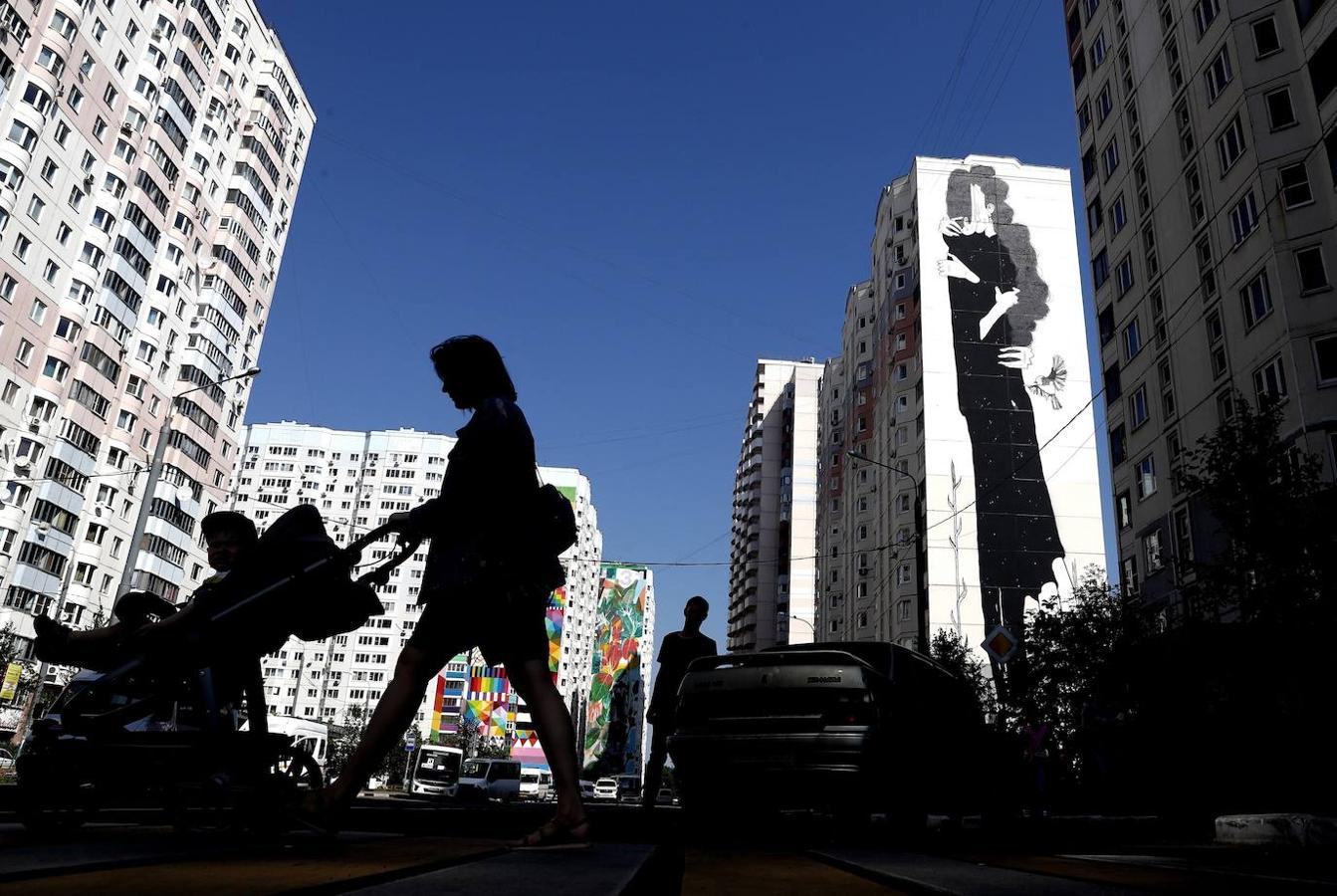 60 artistas de todo el mundo decoran las calles de Rusia con grafitis